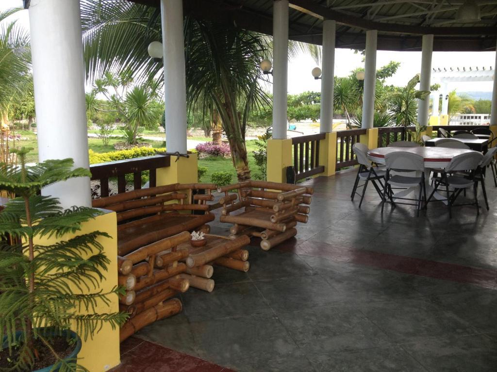 Moalboal Beach Resort Alcantara  Екстер'єр фото