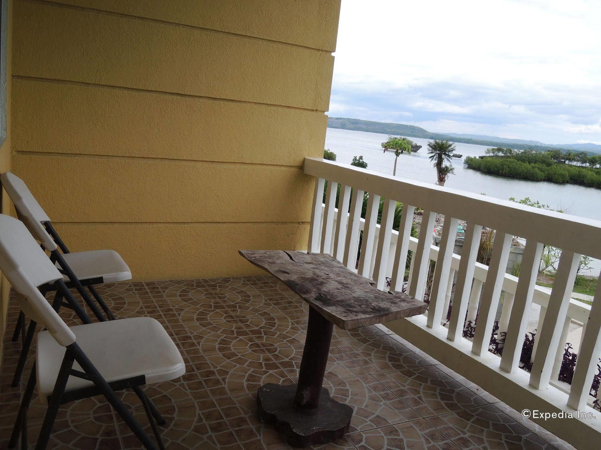 Moalboal Beach Resort Alcantara  Екстер'єр фото