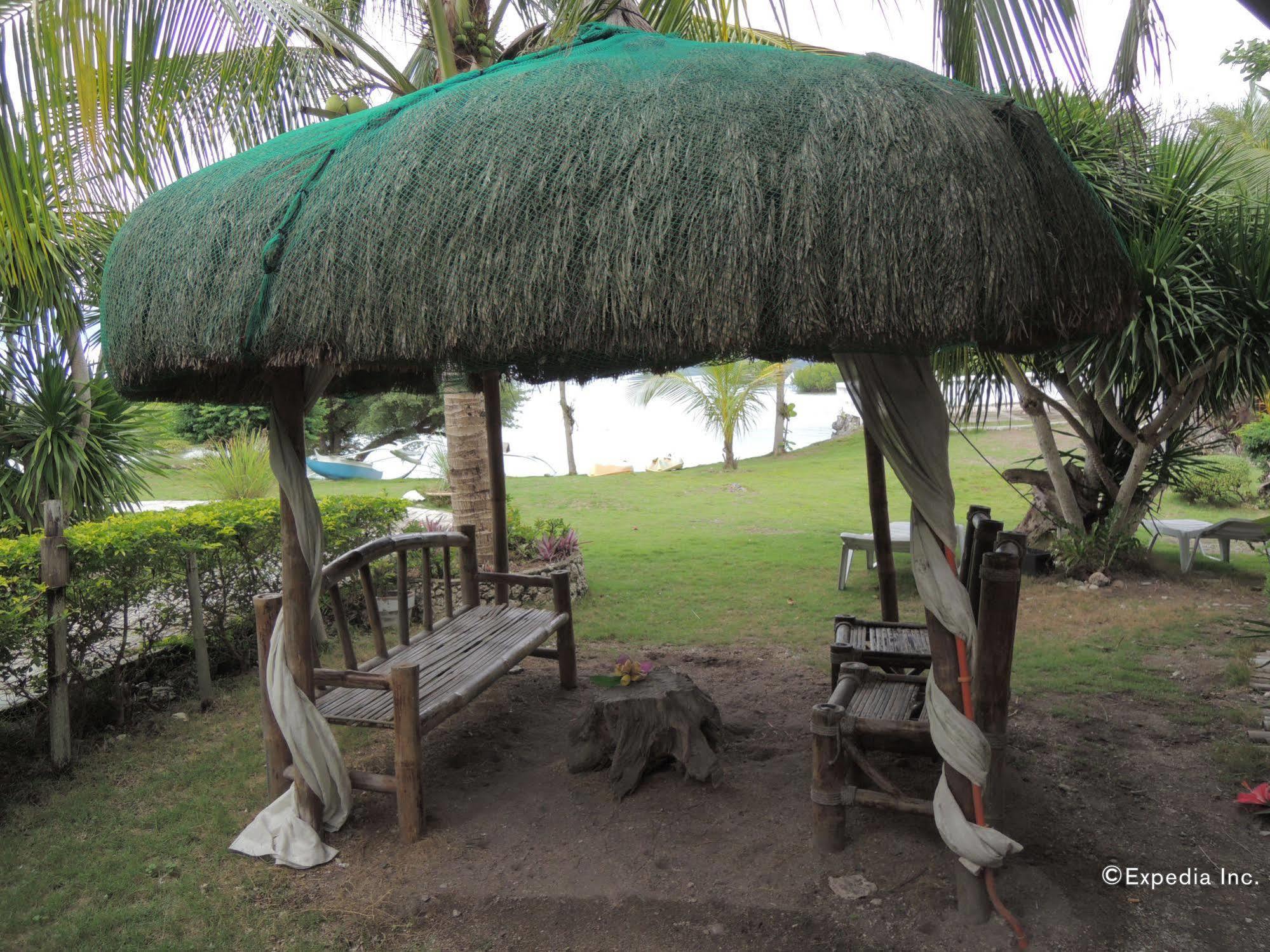 Moalboal Beach Resort Alcantara  Екстер'єр фото